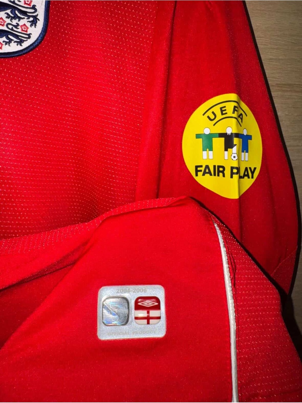 Vintage England “Away” Football Jersey with David Beckham #7 2004 Euro League - Picture 5 of 5